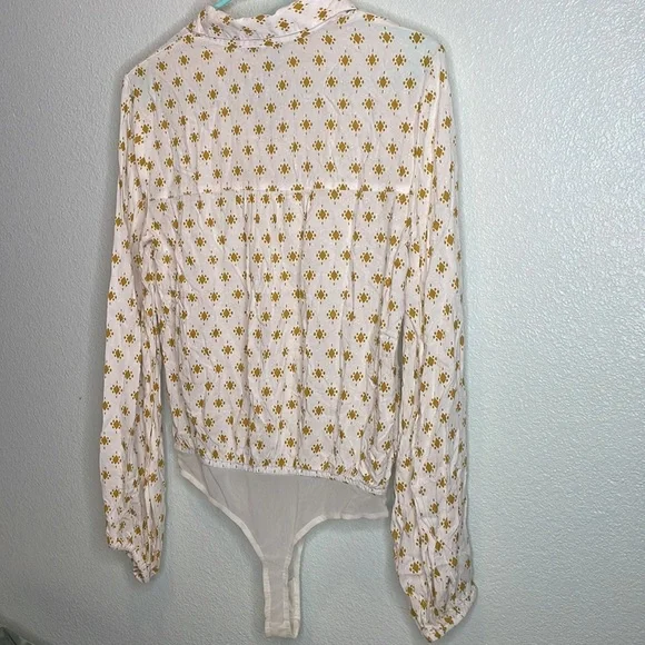 Free People Willow button down collar long sleeve bodysuit - Picture 6 of 7